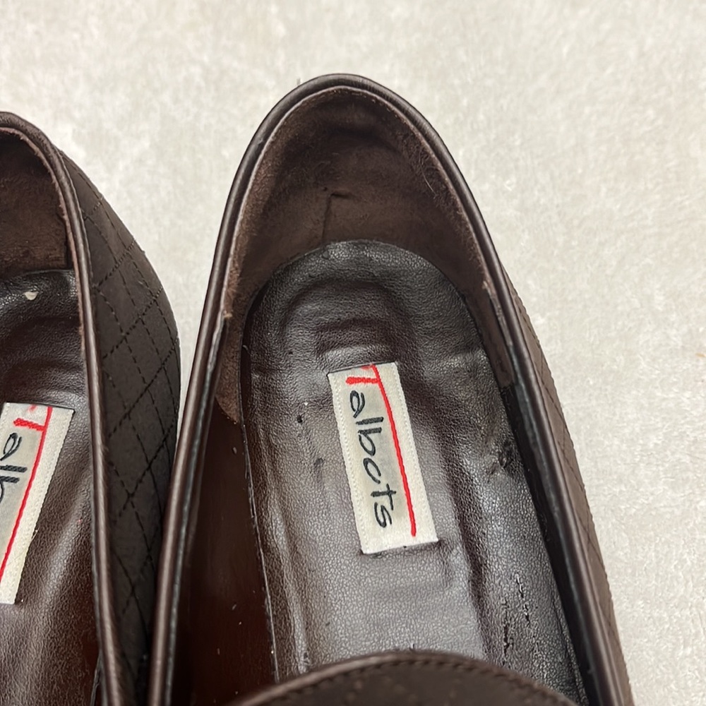 Vintage Talbots Brown Quilted Talbots Loafers. Dark Brown. Size 9M. - Picture 3 of 12